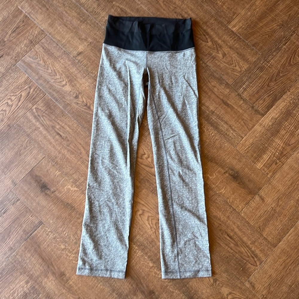 Lululemon Straight Leg Pants Gray/Black Sz 6